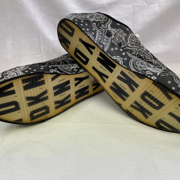 DKNY BARBARA STUDS SNEAKERS **VERY RARE** - Picture 7 of 9